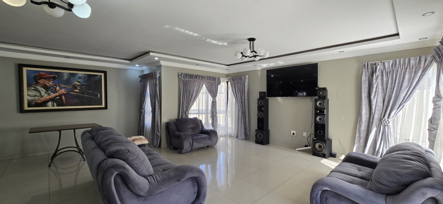 4 Bedroom Property for Sale in Waterkloof North West